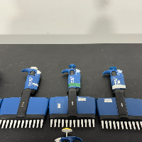 VWR Set of 7 Pipettes image 1